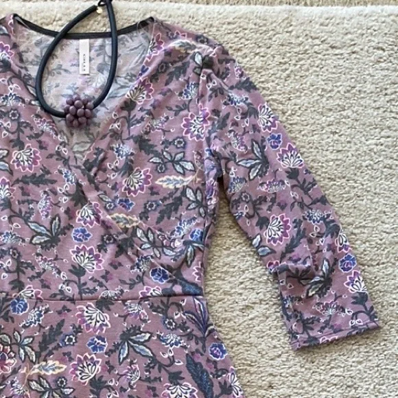 Flower Print Faux Wrap Dress - Picture 5 of 7